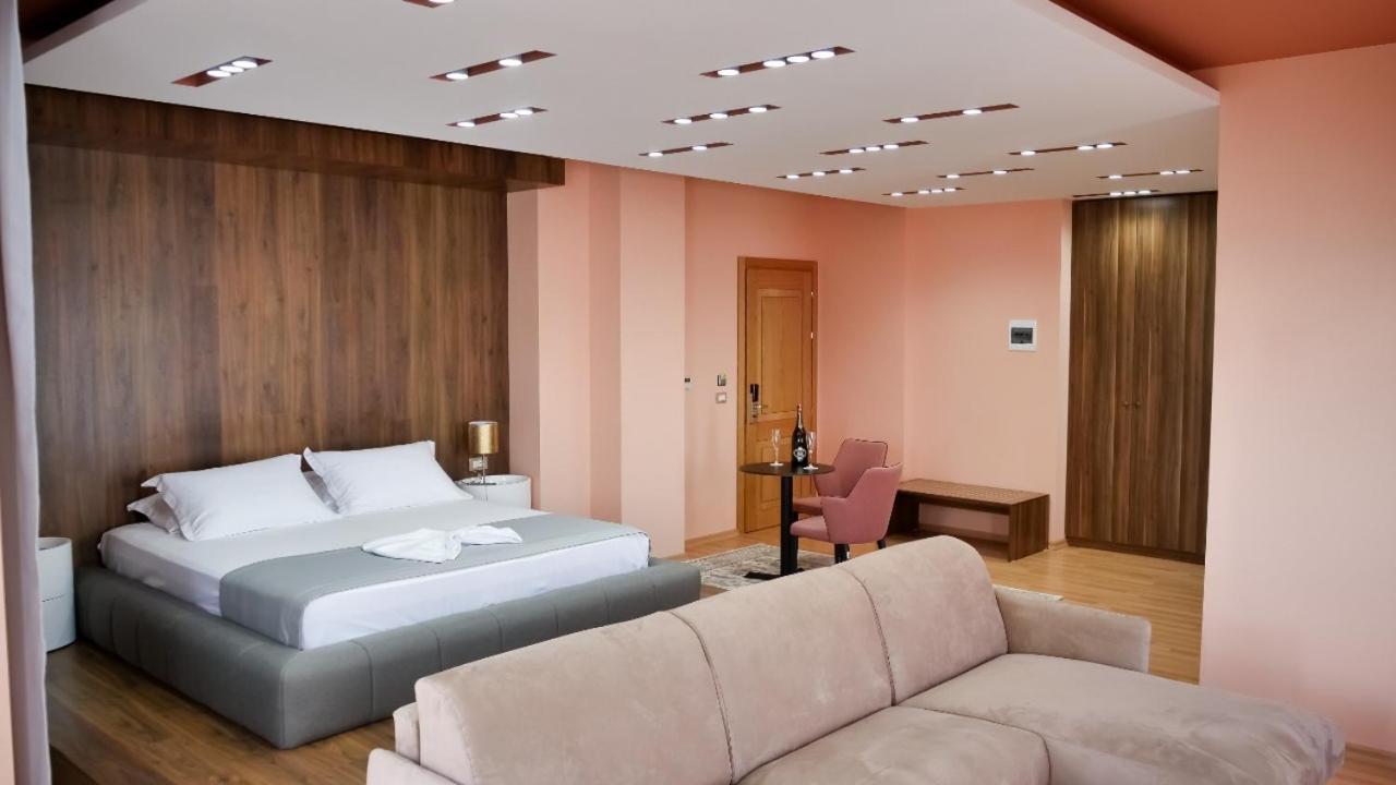 Hotel Elite Pogradec Habitación foto